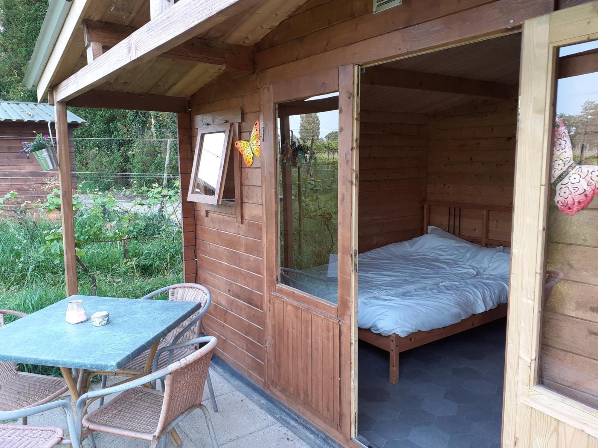 Campingplatz Wijndomein De Vier Ambachten -overnachten In De Wijngaard *